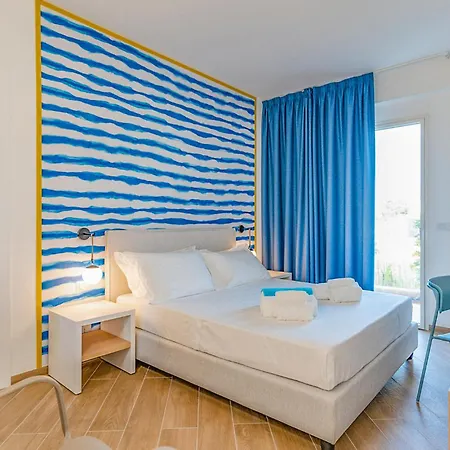 3 Bedroom In Apartment *